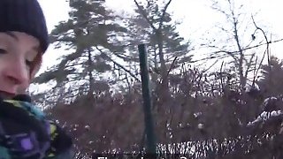 极品白富美妹子一边被插一边舔自己的奶子